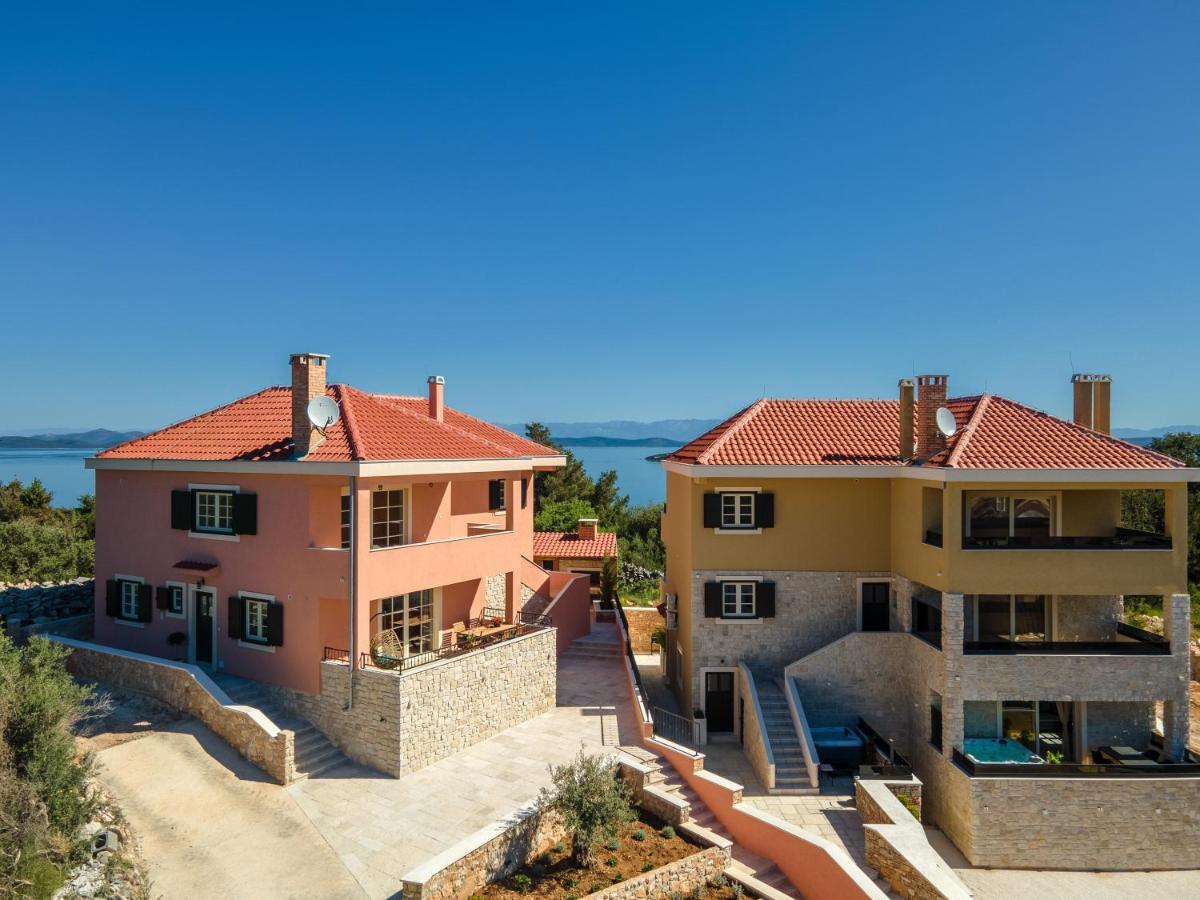 Teona Luxury Apartment With Jacuzzi And Terrace Sea View 살리 외부 사진